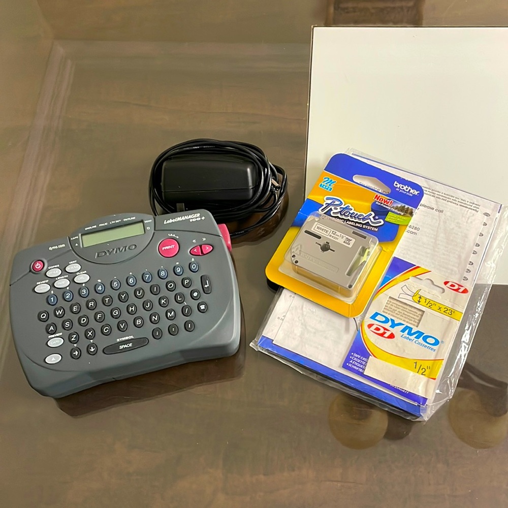 Dymo Label Maker w/ New Tape